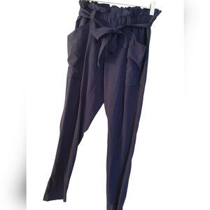 Paperbag Waist Tie-Front Pants in Navy